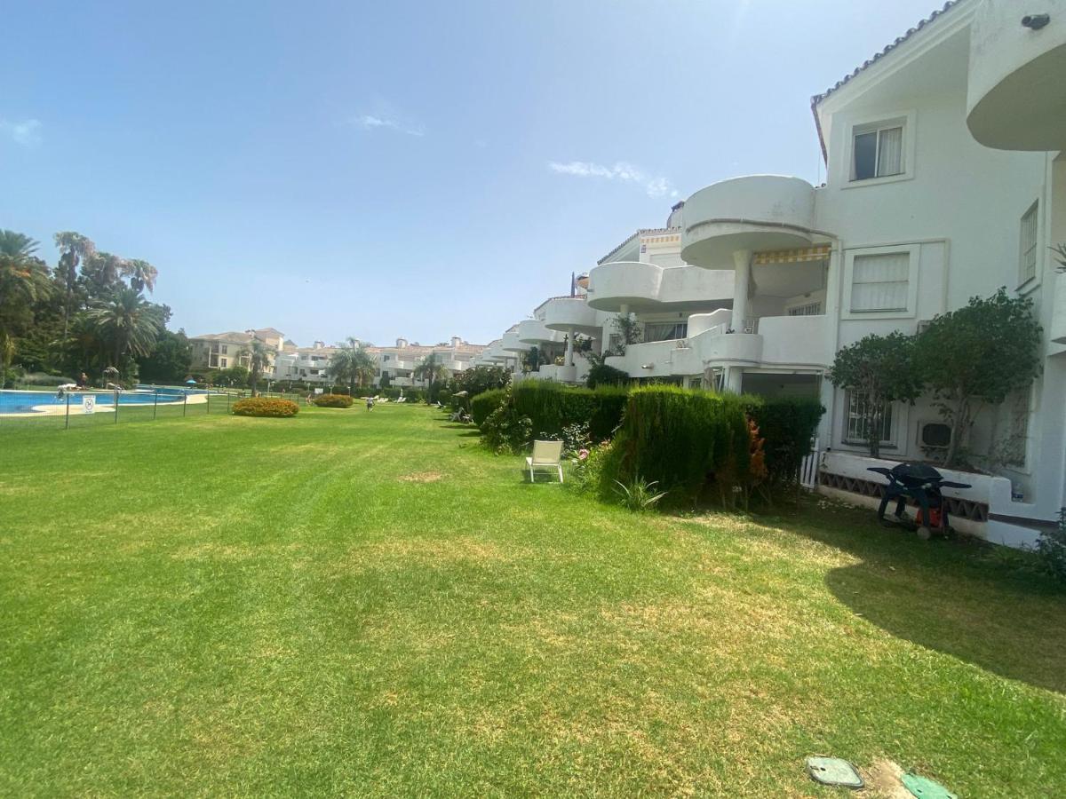 5* Stunning Golf & Sea Апартаменты